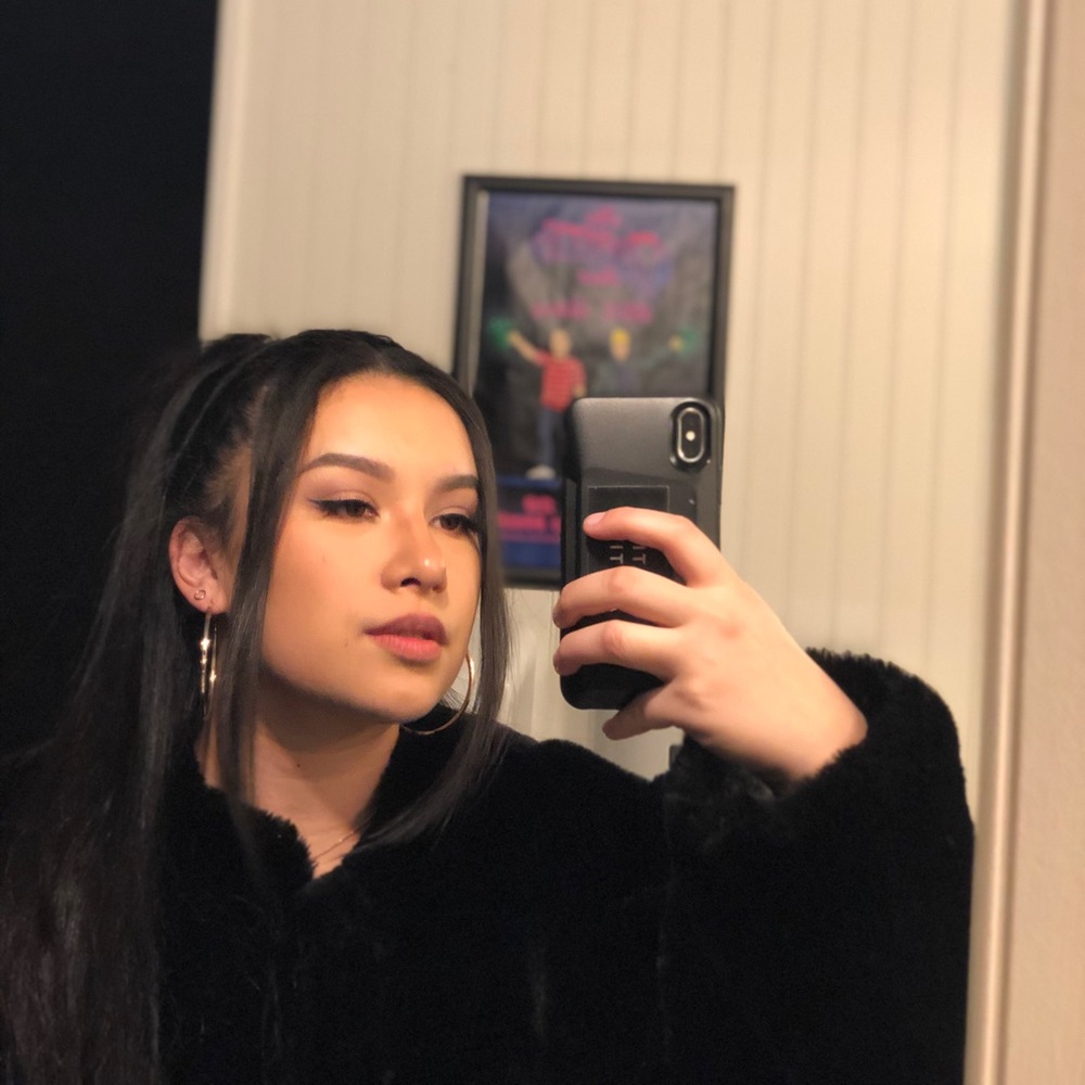 Meet your Posher, Utina